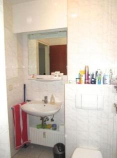 Apartment 1 br Leipzig West Long let available Oct 2022