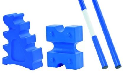 Hindernisblöcke und Hindernisstangen aus Kunststoff