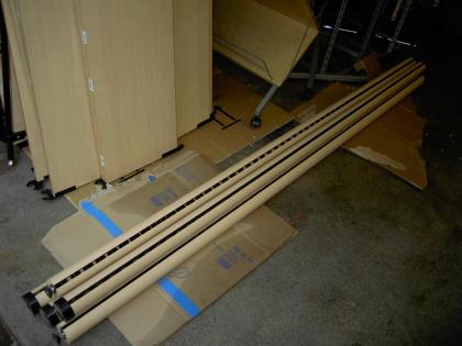 Ladeneinrichtung(Textilien) mit Umkleidekabine + Regale