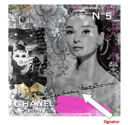 A u d r e y H e p b u r n Collage CHANEL No. 5 signiert. Makelloser Kunstdruck.
