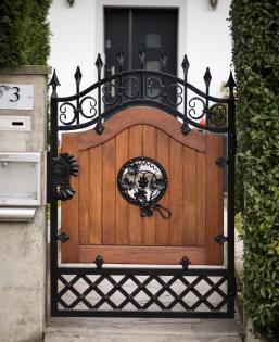 Schmuckzäune, Schmiedetor, Schmiedeeisen, Hoftor, Gartentor, STROKA, Herstellung