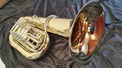 B-Tuba Miraphone
