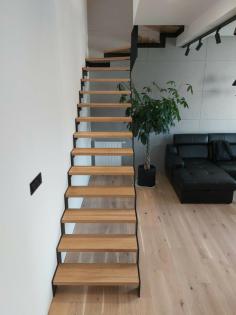 MASSIVHOLZTREPPEN HOLZTREPPENSTUFEN HOLZSTUFEN EICHENHOLZ 95x28x4cm