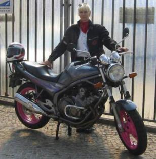 Biete Yamaha XJ 600 N an !