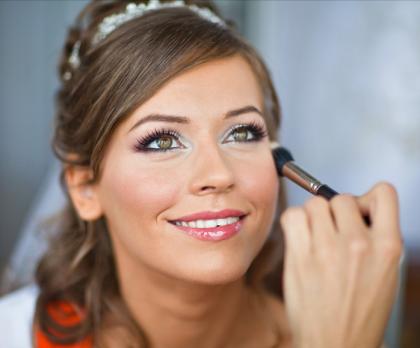 _TOP ANGEBOT _MOBILE KOSMETIK SERVICE IN WIESBADEN FÜR DIE FRAU_
