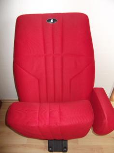 Hochwertiger Kinosessel, klapp, rot