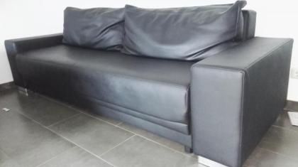 Couch habe ein 2. mit mehr Gebrauchsspuren ist dann Geschenkt