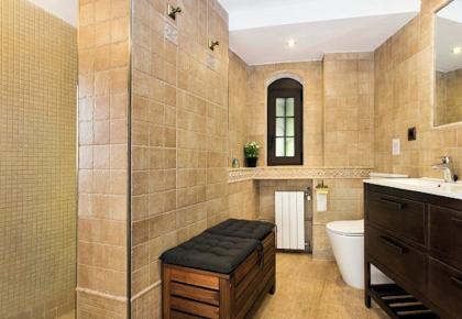 Luxusvilla mit privatem Pool und direktem Meerzugang an der Costa Brava