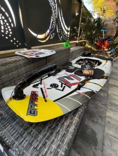 Jetsurf GP100 Jetbetriebenes Surfbrett 