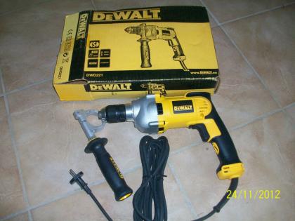 DeWALT DWD221 800 Watt Bohrmaschine DWD221-QS