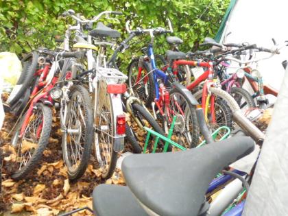 (40) 24 Gang CANYON 26 Zoll Rh 47 Gabel u Sattel gefedert