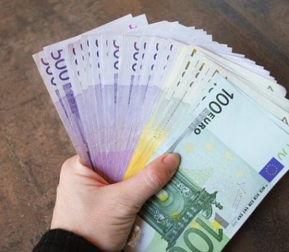 KOSTENLOSES LEIH ERHALTEN: sandrazenig10@gmail.com