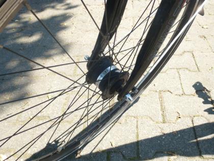 (194) 24 Gang 28 Zoll ALU- RAHMEN RH 53 Gabel gefedert