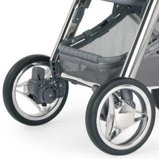 Weißer Kinderwagen mit sportlichem Gestell von Bebecar NEU