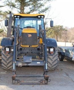 JCB Fastrac 3170 PLUS Traktor mit FL Bj.2021 Preis:12 .000EUR