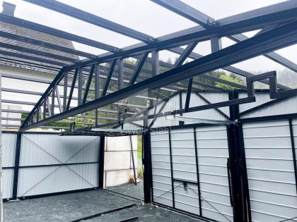 Blechgarage 9x6m Doppelgarage Garage mit Satteldach Maßgeschneiderte Lösungen GP