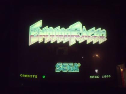 Spielautomat Fahrsimolator Sega Enduro Racer