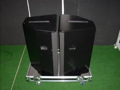 2 - Nexo PS 15 Topteile/Floormonitore im Haubencase 