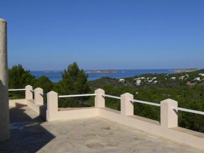 Haus in Cala Vadella Ibiza  mit Gasthaus zum Verkauf
