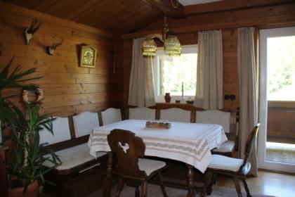 Haus Mauken -  Grosse,ruhig gelegene Ferienwohnung mit Terrasse - Wanderwege ab 