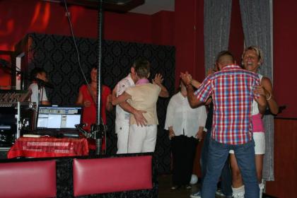 Neues Jahr Neues Glück!!!!!!!!!!Ü-40 Party am 21.3..2021 in Berlin -Lichtenberg.