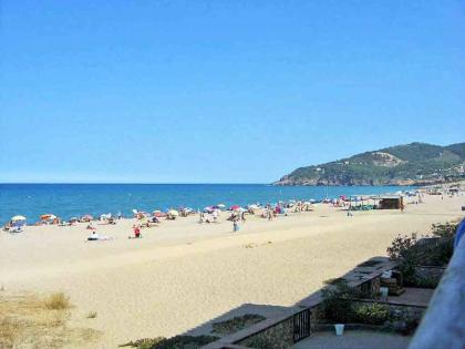 In Spanien Ferienhäuser am Mittelmeer günstig mieten