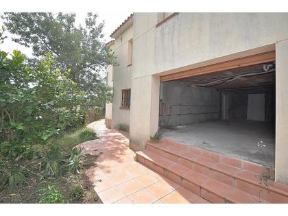 Spanien Ferienhaus Cala Canyelles an der Costa Brava zu verkaufen