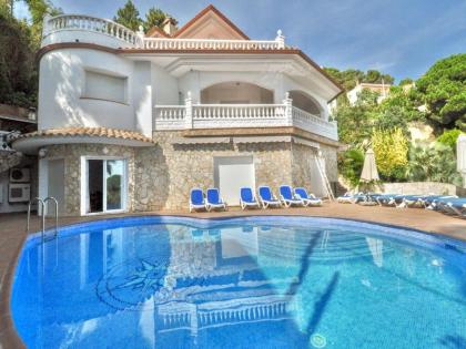 TOP Spanien Ferienhaus Costa Brava 18 Personen privater Pool Meerblick mieten