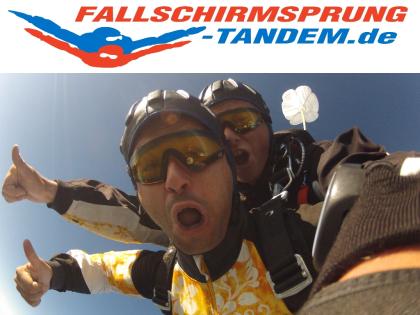 Fallschirmsprung Zell am See Tandemsprung Österreich Flugplatz