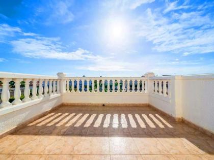 SPANIEN Ferienhaus Costa Dorada in Miami Playa mit privatem Pool und Meerblick
