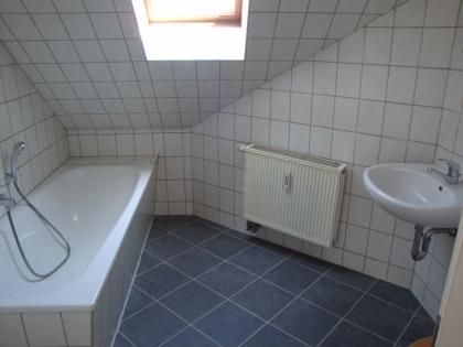 Provisionsfreie reizvolle DG-Wohnung in guter Lage  von Bautzen, 67 qm  für 270 