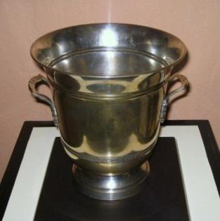 Silberner/versilberter Sektkühler, antik----anschauen