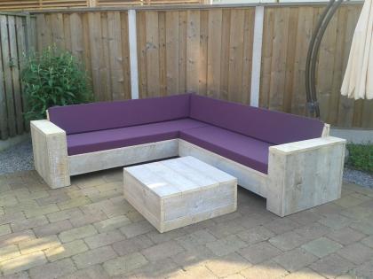 Massive Lounge-Eckbank Berlin aus Bauholz von www.exklusivdutchdesign.de