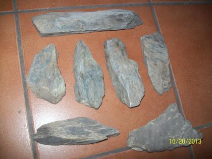 Verkaufe günstig Lochsteine, Steine,Steinplatten,Steinformationen,Amphoren für T