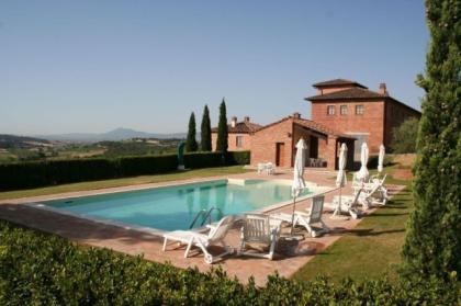 TOSKANA - Herrliches Weingut in Montepulciano Siena