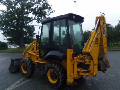 JCB 2CX STREETMASTER BAGGERLADER
