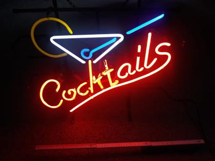 US-NEON Sign ------------------------