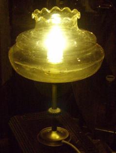 Lampe bernsteinfarben