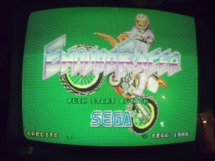 Spielautomat Fahrsimolator Sega Enduro Racer