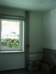 Freistehendes EFHs. mit Ladenlokal, Kundenparkplätze u. gr. Grundstück