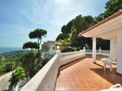 TOP Spanien Ferienhaus Costa Brava 18 Personen privater Pool Meerblick mieten