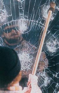 Schlagschutzfolien - Splitterschutzfolien - Einbruchschutz - Top Folien