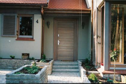 Fenster, Türen, Sonnenschutzsysteme,Wintergärten,Fensterläden