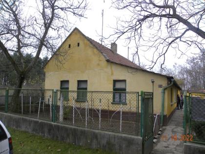  In Ungarn am Csikéria ein 130 m2 Bauernhaus mit 4300 m2 Grundstück ist zu verka