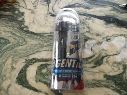 (8) TASCHENLAMPE 1W LED, 50 Lumen, 3000 LUX