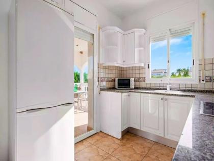 SPANIEN Ferienhaus Costa Dorada in Miami Playa mit privatem Pool und Meerblick