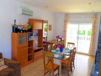 SPANIEN Ferienhaus Costa Dorada in Miami Playa mit privatem Pool und Meerblick