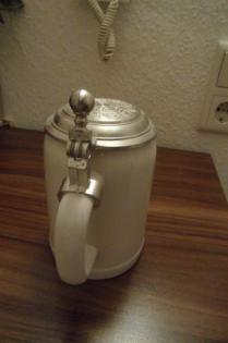 Verkaufe 3 Bierkrüge mit Echtheitszertifikat 