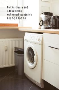 Möblierte Altbauwohnung in Berlin Charlottenburg.