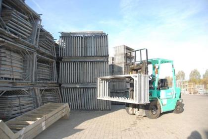 Gerüst für 520m² Preis : VB, TOP